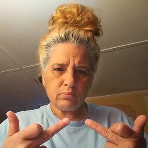 Meet your Posher, Tina